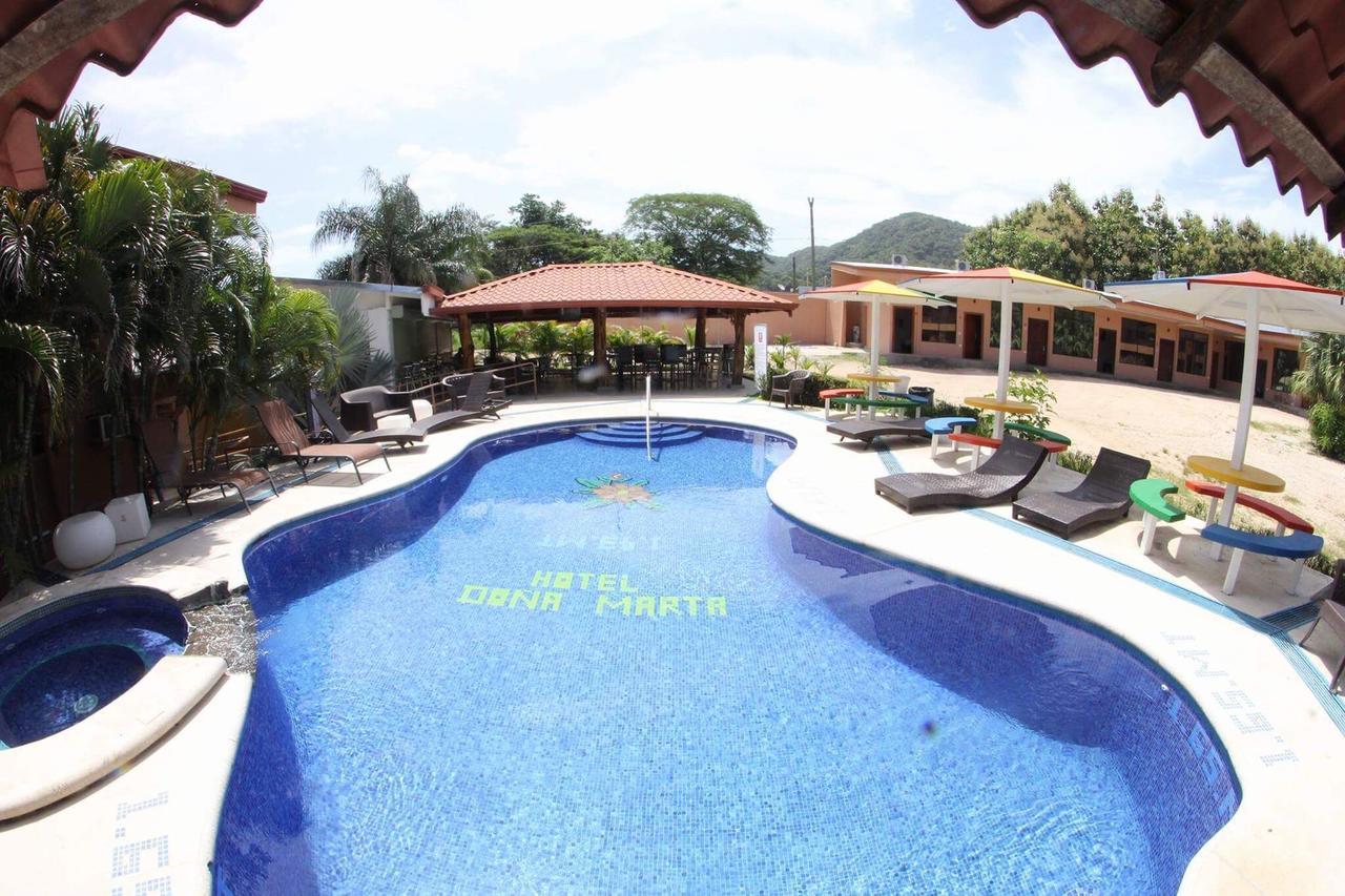 Hotel Dona Marta Nicoya Luaran gambar